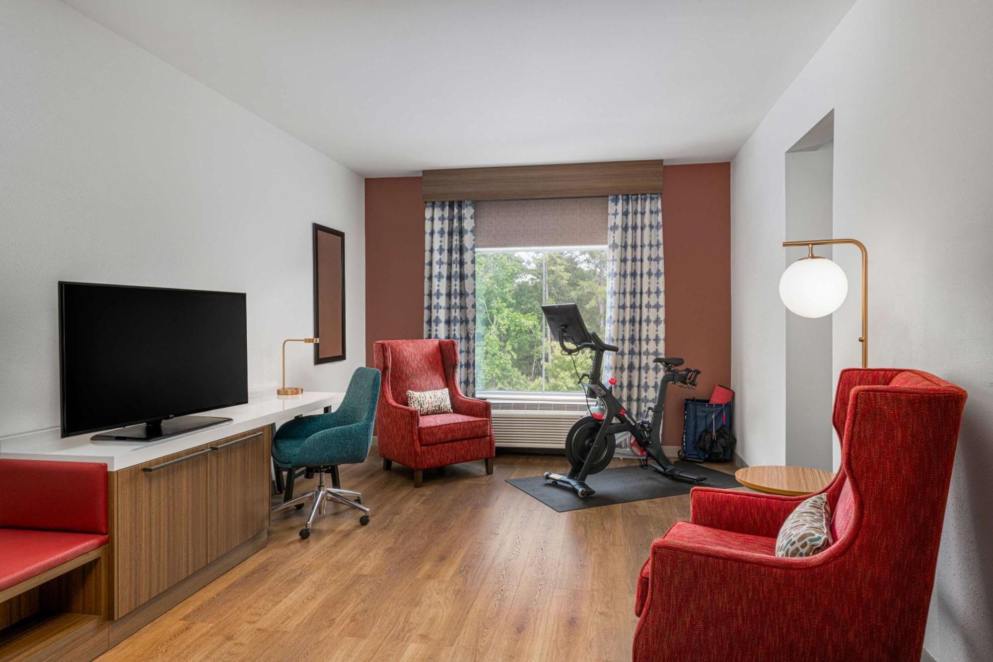 Hilton Garden Atlanta/peachtree 3*